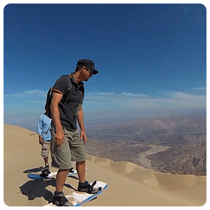 Sandbording en la cima de Cerro Blanco