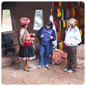 Taller de textiles de Awana Kancha en el Valle Sagrado