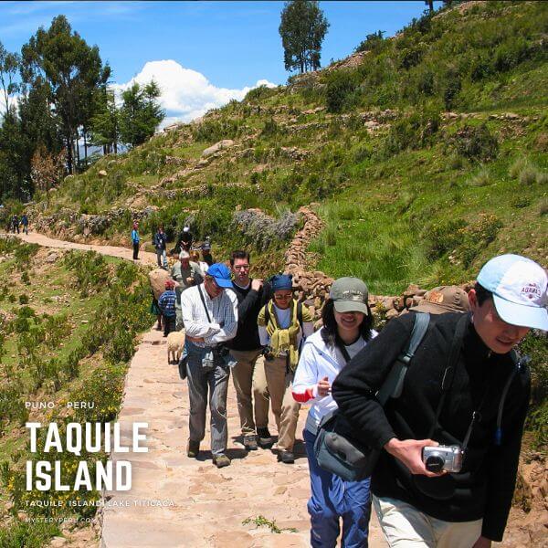Taquile Islands - Walk along the scenic paths