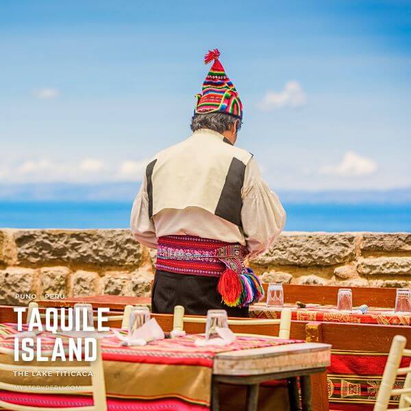 Day Tour by boat on the Lake Titicaca