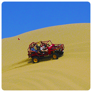 Dune buggy tour in Huacachina.