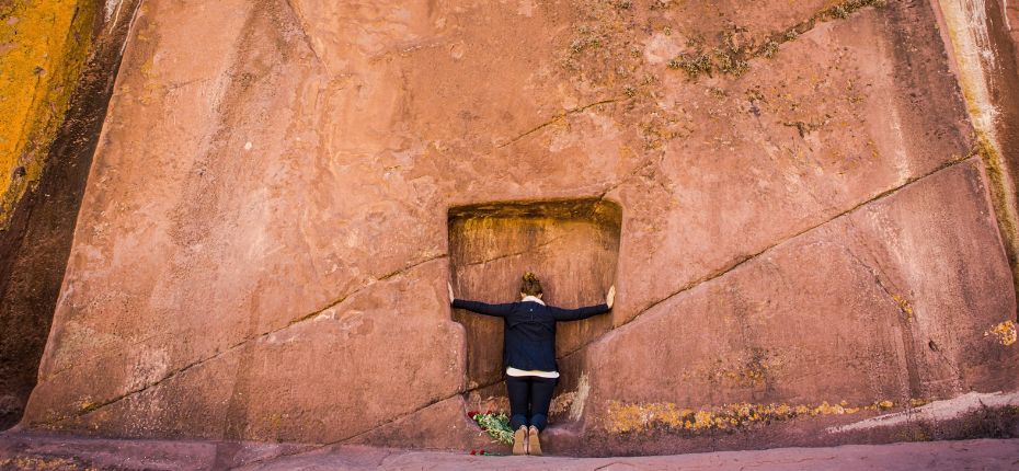 Aramu Muru Tour from Puno.
