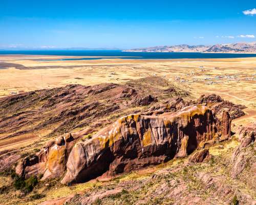 Private tour to the Aramu Muru leaving from Puno.