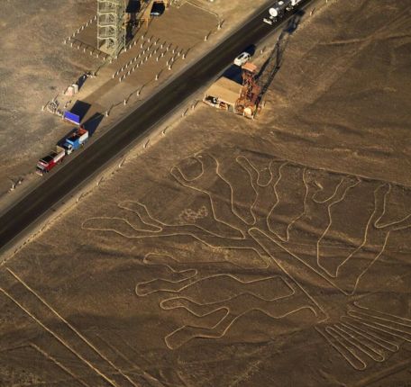 Tree geoglyph seen during Nazca Lines flight from Ica.