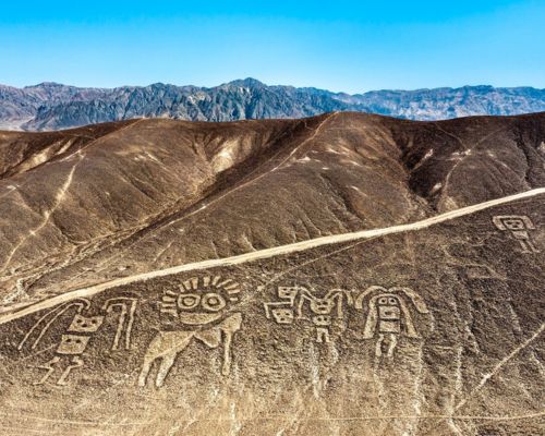 Human figures at the Palpa Desert.