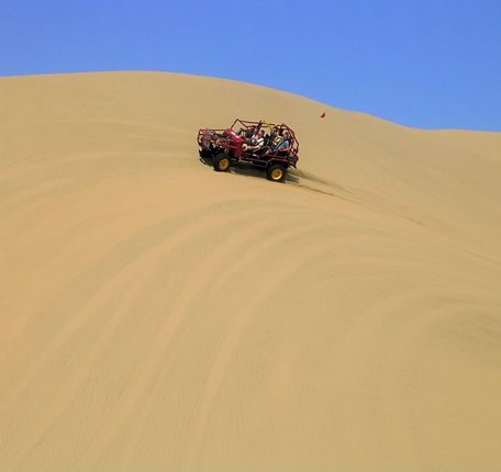 Dune Buggy touring around Huacachina.