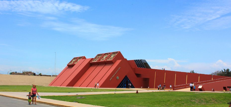 Exterior view of the Royal Tombs of Sipán Museum in Lambayeque, Peru